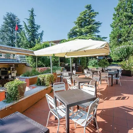 Apartment Easy Peschiera 2 *